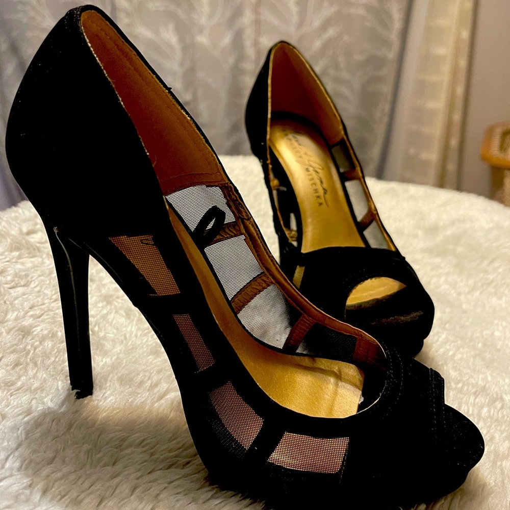 Black Mesh Design Open-Toe Heels
